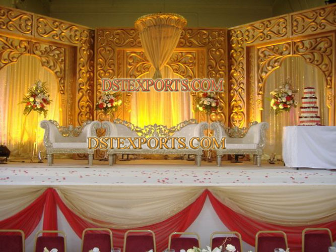 ASIAN WEDDING STAGE WITH GOLDEN CARVED BACKDROP