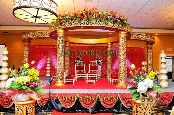 INDIAN WEDDING ROYAL  GOLDEN MANDAP