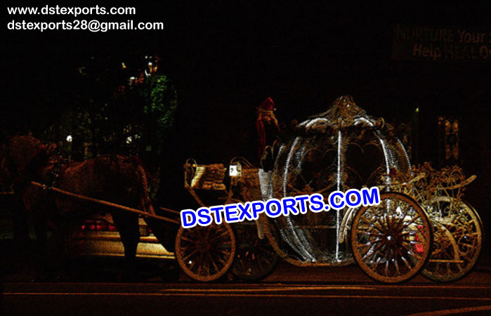 Lighted Cinderella Horse Carriages