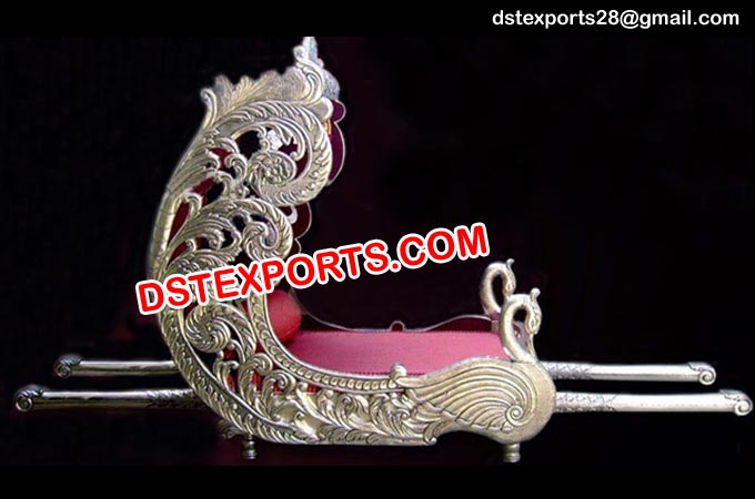 Palanquin/Doli for Beautiful Bridal Entry