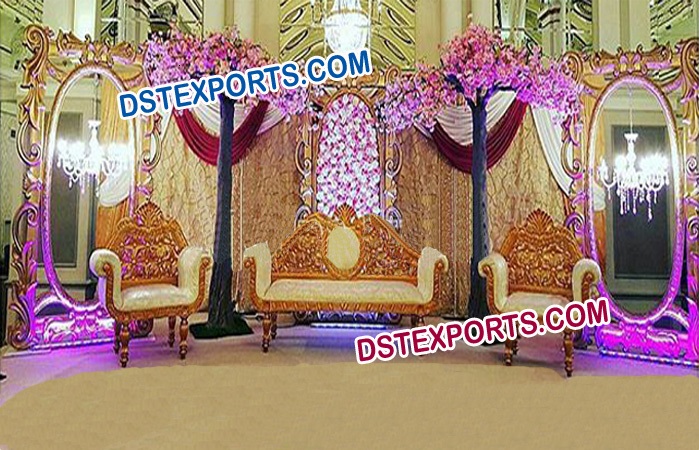 Muslim Wedding Stage With Golden Frames